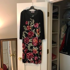 Black and Crimson Floral Mid Length SPANDEX Dress